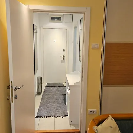 Nikmar Lux Apartment *